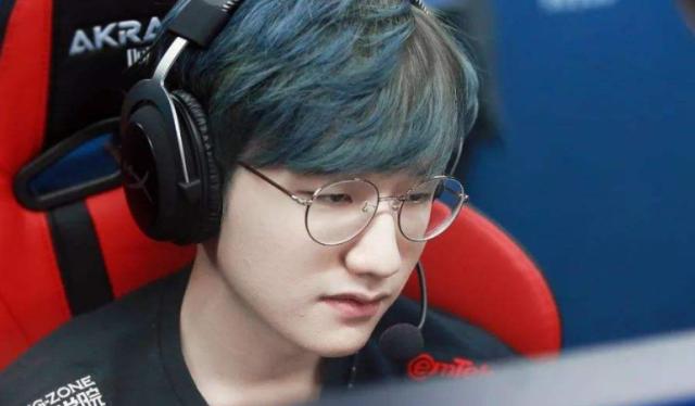 厄德高复出引发阿森纳阵容平衡讨论