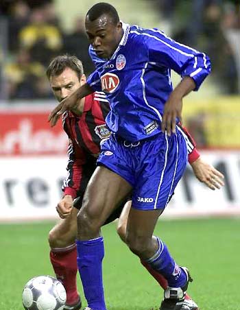 国际米兰和利物浦管理层举行欧足联午餐会