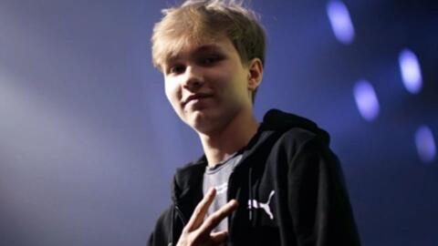 哈兰德自英超首秀以来13次中框，同期仅次于努涅斯和B费