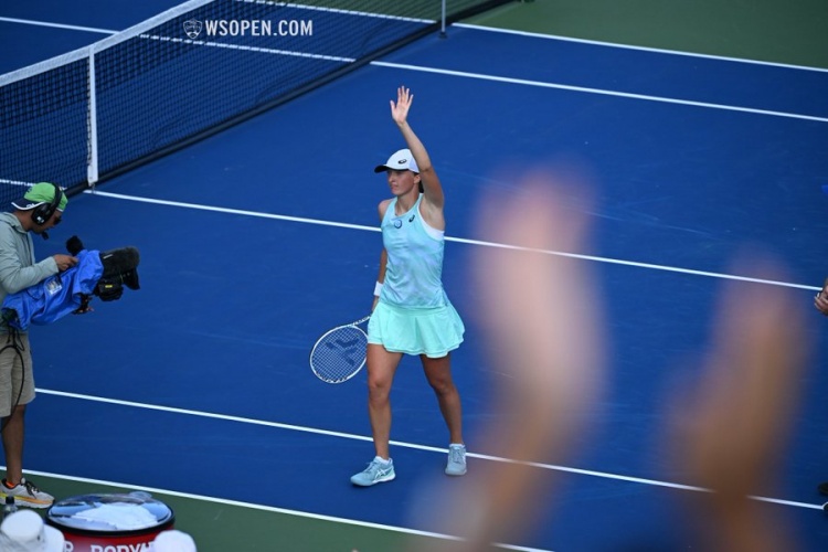 双方过往交 双方过往交