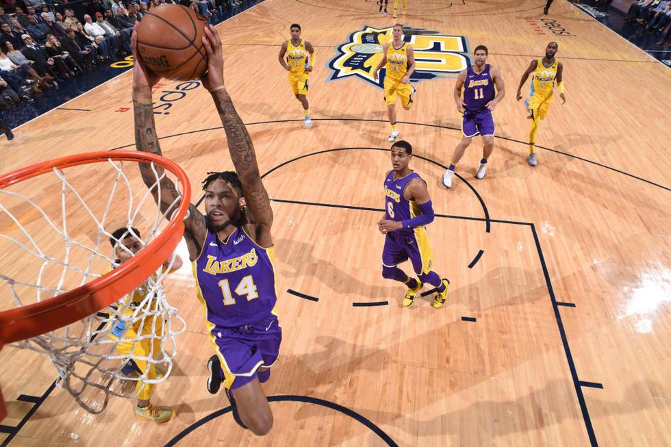 替补锋线打 替补锋线打